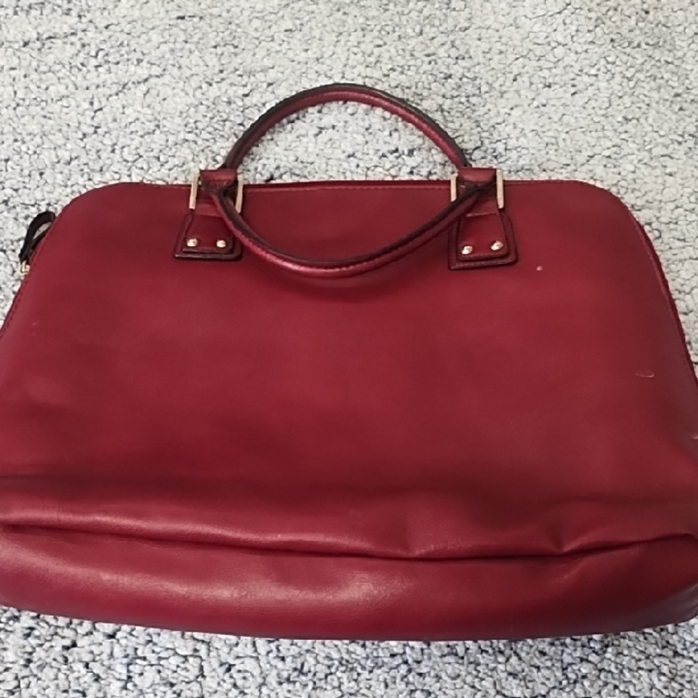 Chic Burgundy Laptop Bag